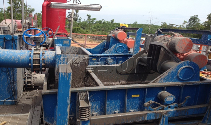科迅机械LS703振动筛在印尼某钻井现场工作中