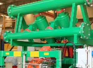 西安科迅MD210型钻井液清洁器设备发往国内某油田钻井项目现场