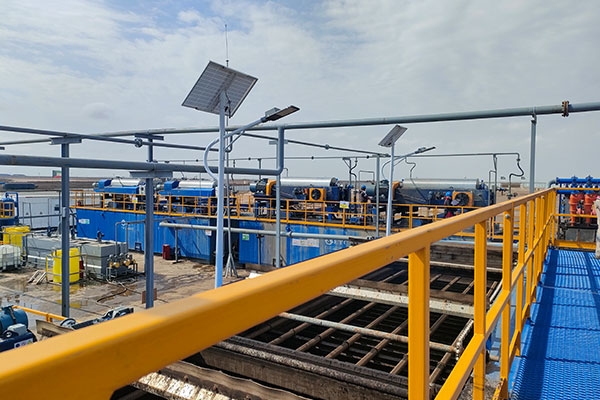 科迅机械含油污泥处理系统项目现场